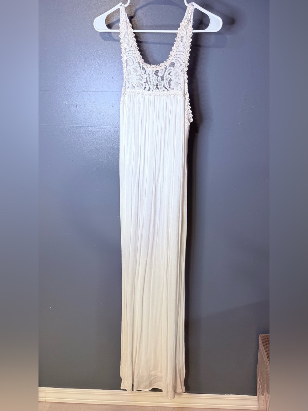 Flying Tomato Cream Lace-Top Maxi Dress